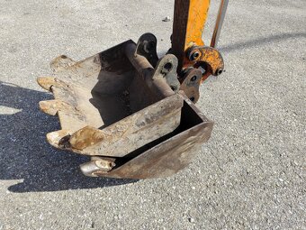 Minibáger Hitachi FH15. 2x lyžica - 8