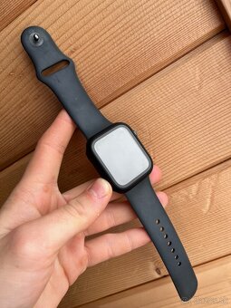 Apple iphone 14 + apple watch SE 44mm - 8