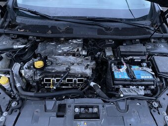 Renault Megane 1.2 TCe - 8