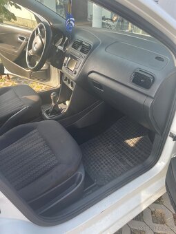 VW POLO 1.0 benzín 44kw - 8