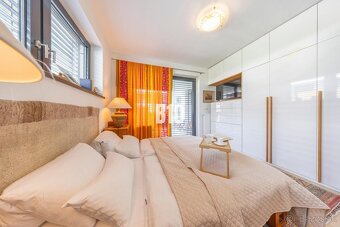 NOVÁ KOLIBA - ELEGANTNÝ 3IZBOVÝ BYT S TERASKOU V KVALITNOM R - 8