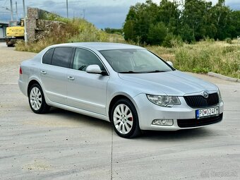 Škoda Superb 2.0 TDI CR 125KW Elegance - 8