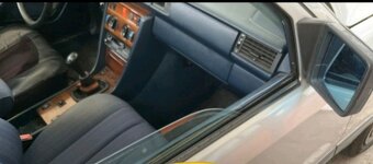 Mercedes Benz W124 3.0D manuál, r.v. 1985 - 8