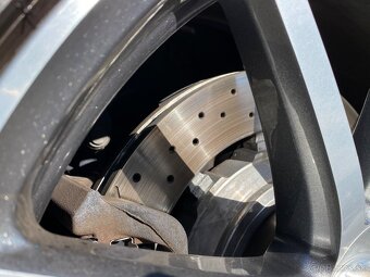 Mercedes-Benz S trieda Sedan Mercedes-AMG 63 4MATIC A/T - 8