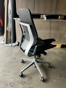 Kancelárska stolička Steelcase Gesture - 8