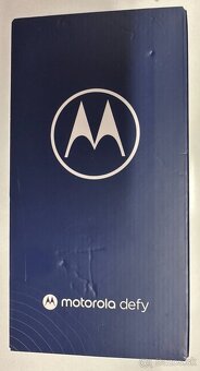 Motorola Defy 2021 4GB / 64GB Green - 8
