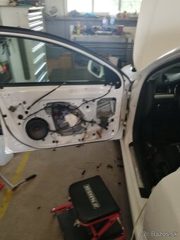 Autoservis ,osobnych a uzitkovych/dodavkovych vozidiel - 8