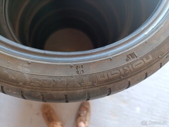 Predám nokian tyres powerproof 1 235 40 r18 - 8