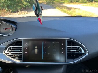 Peugeot 308 1.5BlueHdi 130ps - 8