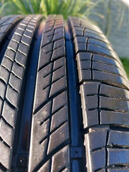 215/60 r17 celoročné pneumatiky - 8