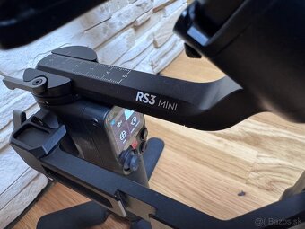 Gimbal DJI RS3 MINI čierny + smallrig - 8