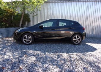 Opel Astra 1.4T92kW ENJOY 103000KM 2xKOLA benzín manuál - 8