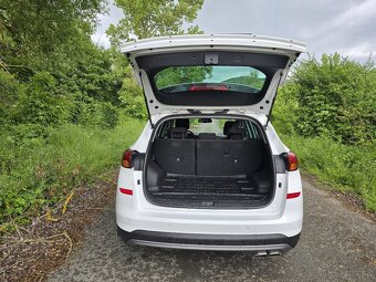 Hyundai Tucson - 8
