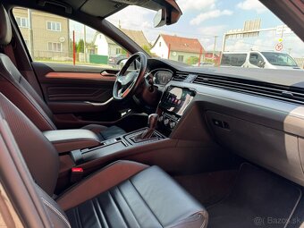 Volkswagen Passat Variant 2.0 TDI R-Line 4Motion DSG 140kw - 8