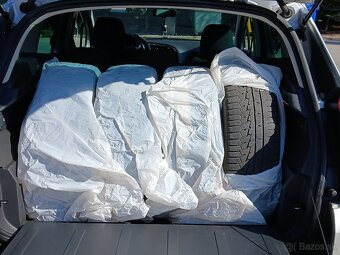 Peugeot 3008 1.6L HDi Style 84KW, 6M - 8