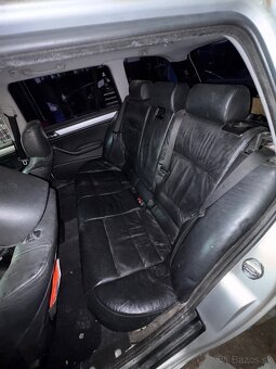 Predám sedačky BMW e46 Touring - 8