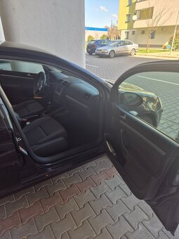 Volkswagen golf V - 8