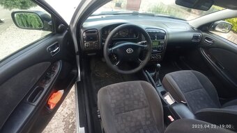 TOYOTA AVENSIS 2,0 d4d - 8