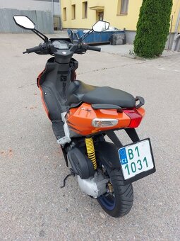 2005 APRILIA SR 50 naj.15000 KM po servisu - 8