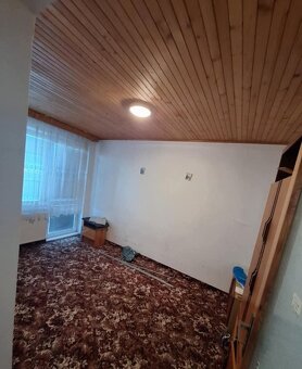 Na predaj rodinný dom so záhradou 1400 m2, obec Dvorníky - 8