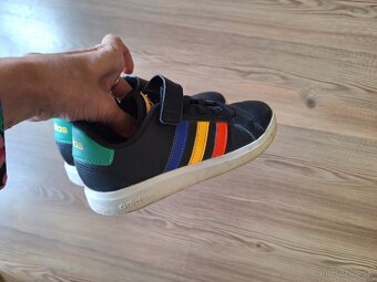 Adidas tenisky vel.32 - 8