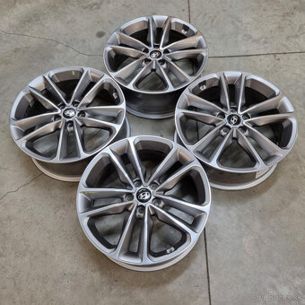 Hliníkové Hyundai disky 5x114,3 R19 7,5J ET49.5 - 8