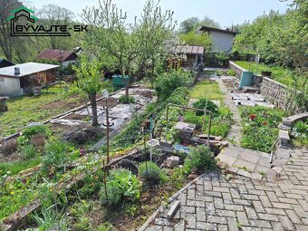 Záhrada s chatkou v záhradkárskej osade 600 ročnice v Prievi - 8
