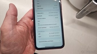 Apple iPhone XR RED - opotrebovaný, funkčný - 8