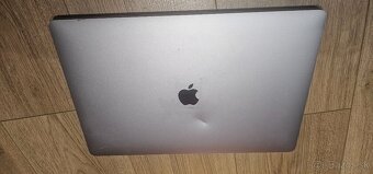 Macbook Pro 16" A2141 2019 16/512gb - 8