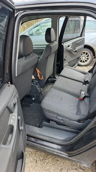 Opel Meriva 1.6 (benzín/LPG) - 8