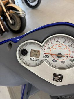 Honda SES125 Dylan - 8