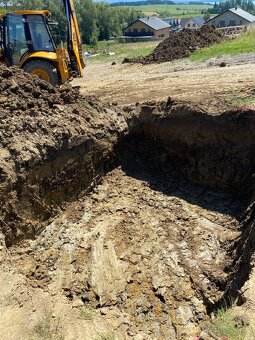Zemné a výkopové práce  JCB - 8
