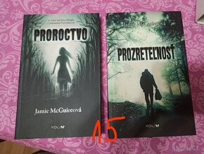 Cierne diery, Mestecko Pines, Pistalkar - 8