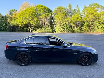 BMW 525D 2010 - 8
