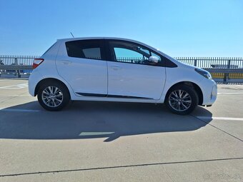 Toyota Yaris 1.0 Benzín - 8