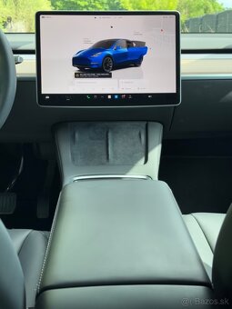 Tesla Model Y Dual Motor Long Range 378KW - 8