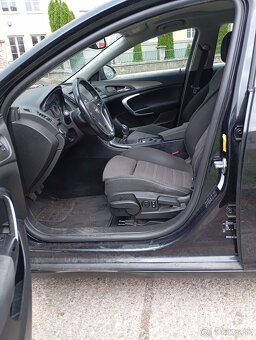 Predám OPEL INSIGNIA 2,0 CDTI - 8