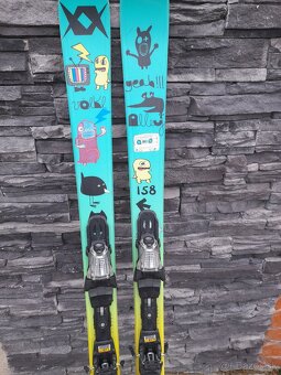 Lyze carving Atomic - 8