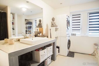 Tehlový 2-izbový byt v centre - Nové Zámky - 8