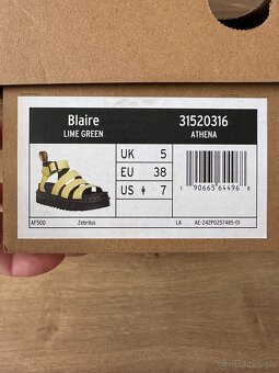 Dr. Martens - 8