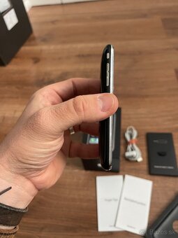 Apple iPhone 3G 8GB - 8