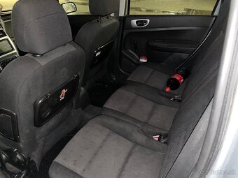 Peugeot 307SW - 8