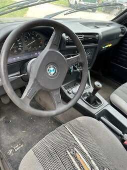 BMW E30 Coupe 318i - 8