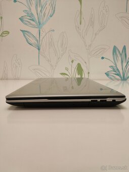 Samsung NP275E5E AMD E2-2000 6 GB RAM/250 GB HDD - 8