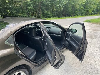 Mazda 6 2.2D GH sedan 2010 - 8