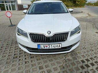 Škoda Superb combi 1.6 TDI - 8