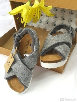 SHEPHERD - Nové luxusné papučky s ovčou vlnou veľkosť 32 - 8