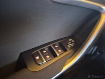 Kia Ceed SW -LEN 21tis. KM- 1.0 T-GDi Silver,SK Pôvod - 8