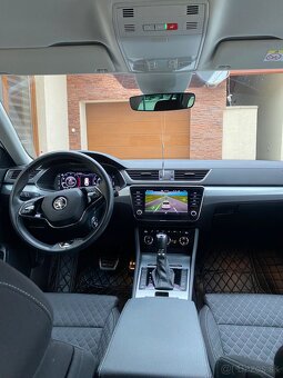 Škoda Superb Combi 2.0 TDI A7 | Virtual Cockpit - 8