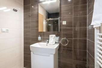Exkluzívny 2-izb. apartmán NA PREDAJ, Hrebienok Resort - 8